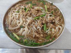 -正宗杨记普洱酸醋米线(总店)