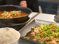 -本来精品川菜(嘉里中心店)