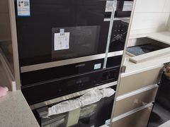 -佰丽爱家全屋定制(汶水店)