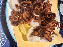 -旺角小渔村(二马路店)