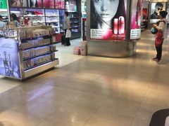 -日上免税店(三径路t3店)