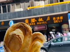芝士大蝴蝶酥-国际饭店·帆声西饼屋(黄河路店)