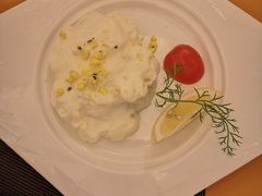 冷桂鱼酸奶油沙司-红房子西菜馆(淮海中路店)