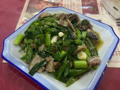 -香猪美食(洛香店)