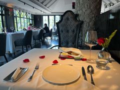 -弦月窗LUNETTE BY AMANDA(复兴路店)