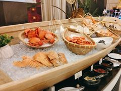 -元一希尔顿酒店·鲜切牛肉火锅禅自助餐厅