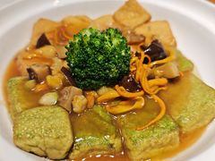 -花溪雨·森林餐厅(石基店)