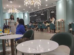 -安格丽娜·狗咖·猫咖羊驼咖(春熙路百盛商场店)