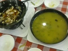 -鲁班小馆(政四街店)