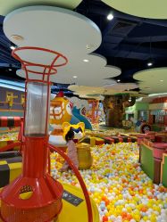-MELAND CLUB亲子乐园•派对(虹桥万象城店)