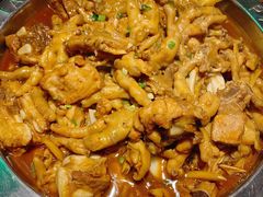 鸡爪煲-胖哥俩肉蟹煲(昆山金鹰店)
