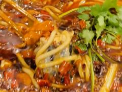 -鸿顺老铁锅美蛙鱼府(解放碑店)