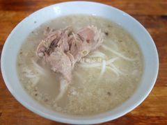 -巍山火巴肉饵丝(大理古城店)