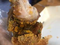 -BHC炸鸡(明洞总店)