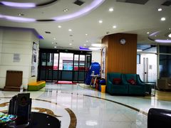 -雅悦齿科(顾村公园店)