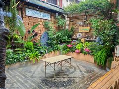 -菌自由丨野生菌火锅特色庭院餐厅(丽江古城店)