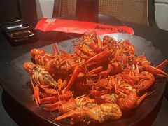 -沪小胖小龙虾(淮海中路旗舰店)