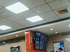 -鑫花溪牛肉米粉(凤凰街创始总店)