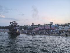 -北戴河碧螺塔海上酒吧公园