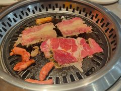 -黑金·寻焰自助百汇·烤肉·火锅(中街店)