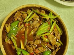 -民间瓦缸煨汤館(嵩山路店)