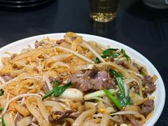 干炒牛肉炒粿条-皮蛋弟砂锅店(总店)