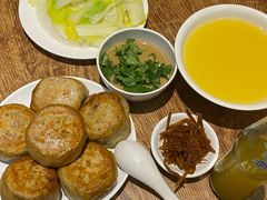 -清真吴记门钉肉饼·喜多利