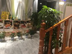 -香山湖家家宴(中山陵店)