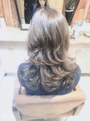 -PE SALON