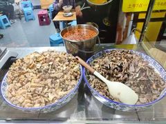 -文山荷鲜居(翠湖店)