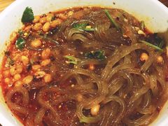 万记特色酸辣粉-万记麻辣烫国展总店