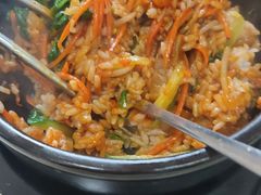 -拌来拌去石鍋拌飯(文鼎店)