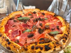 松露生牛肉披萨-Alimentari Grande(东湖路店)