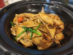 -焱焰鲜锅兔·佳味郑氏·自贡特色菜