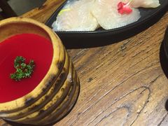 -老牌坊云南鱼豆花火锅(嵩山店)