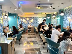 大堂-东鑫记港式茶餐厅(南京东路店)
