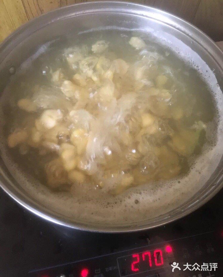 假假的家常菜之蚕豆白菜汤