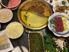 -小天鹅火锅·一线江景洪鼎旗舰店(洪崖洞店)