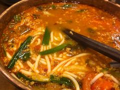 小锅米线-觅山云南菜(泊富ICITY店)