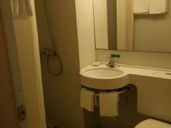 -白玉兰商务酒店(上海陆家嘴滨江店)