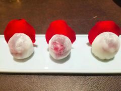 蓝莓雪娘果（半打）-广州文华东方酒店·江-由辉师傅主理