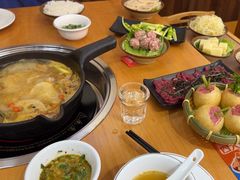 -黔三一夺夺粉酸汤火锅(百信店)