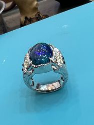 -烨麟黄金珠宝(和胤788广场一楼店)