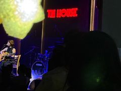-TZ House音乐现场(来福士中心店)