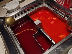 -海底捞火锅鲜切牛肉主题店(长寿路店)