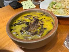 -莲餐厅·湖北菜·潜江小龙虾店(愚园路店)