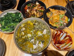 -十三式重庆江湖菜(金茂览秀城店)