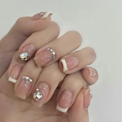 -H12 STAR日式美甲美睫专门店