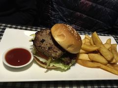 -小主人西餐厅 master table(青年中路店)