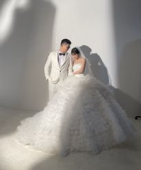 -MAO亲爱的猫婚纱摄影工作室